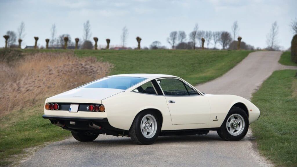 Ferrari 365 gtc4