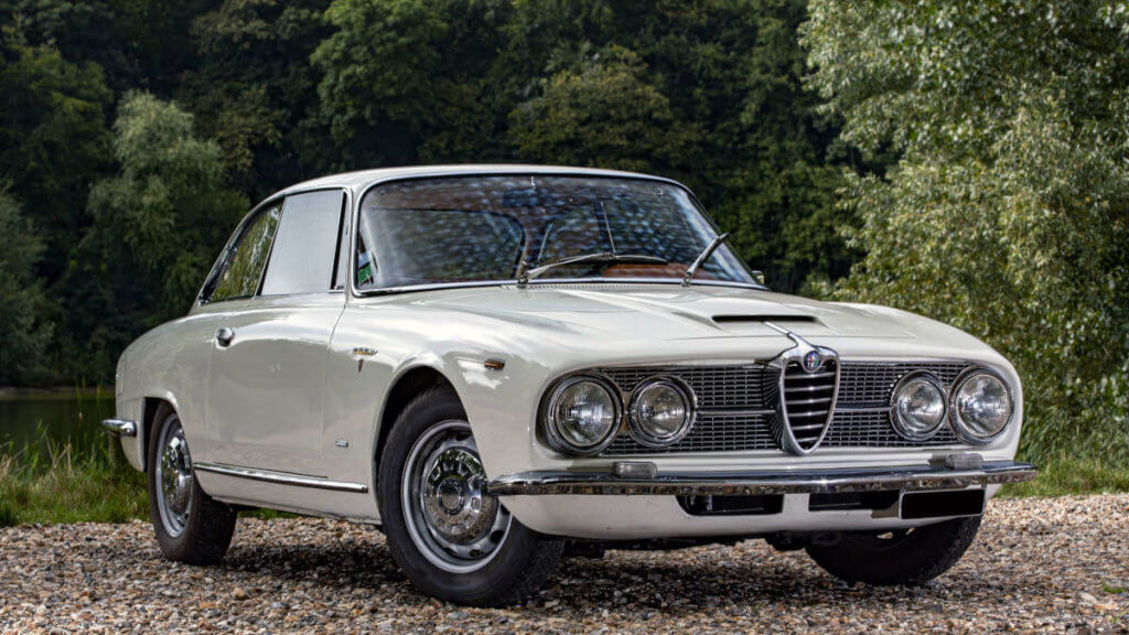 Alfa Romeo 2600 Sprint Secret Classics